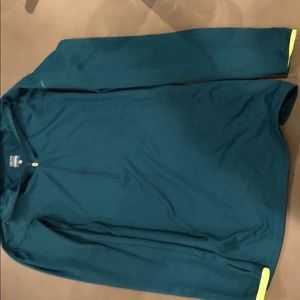 Nike pro quarter zip